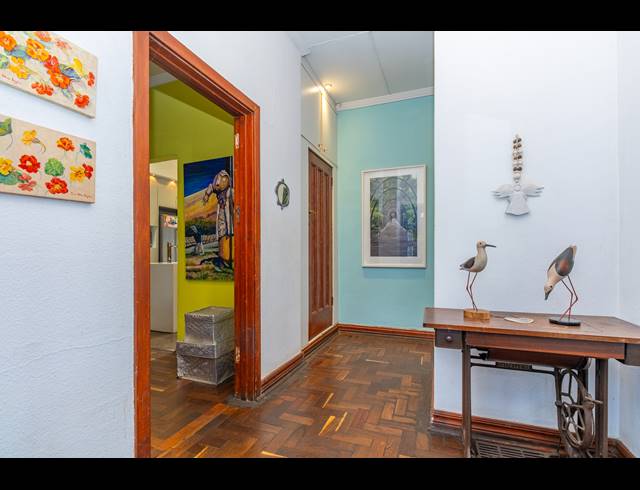 3 BEDROOM FREEHOLD FOR SALE IN NORTHCLIFF